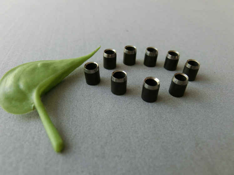 �����z��